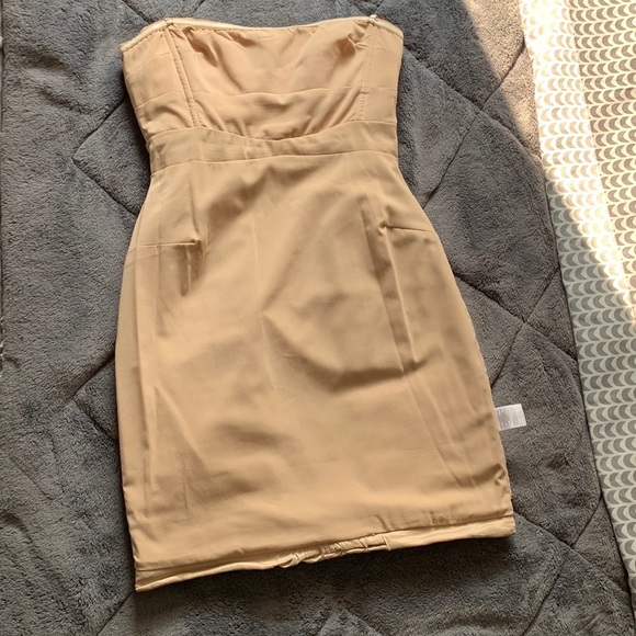 BCBGMAXAZRIA Gold and Black Strapless Evening Dress - Picture 8 of 16